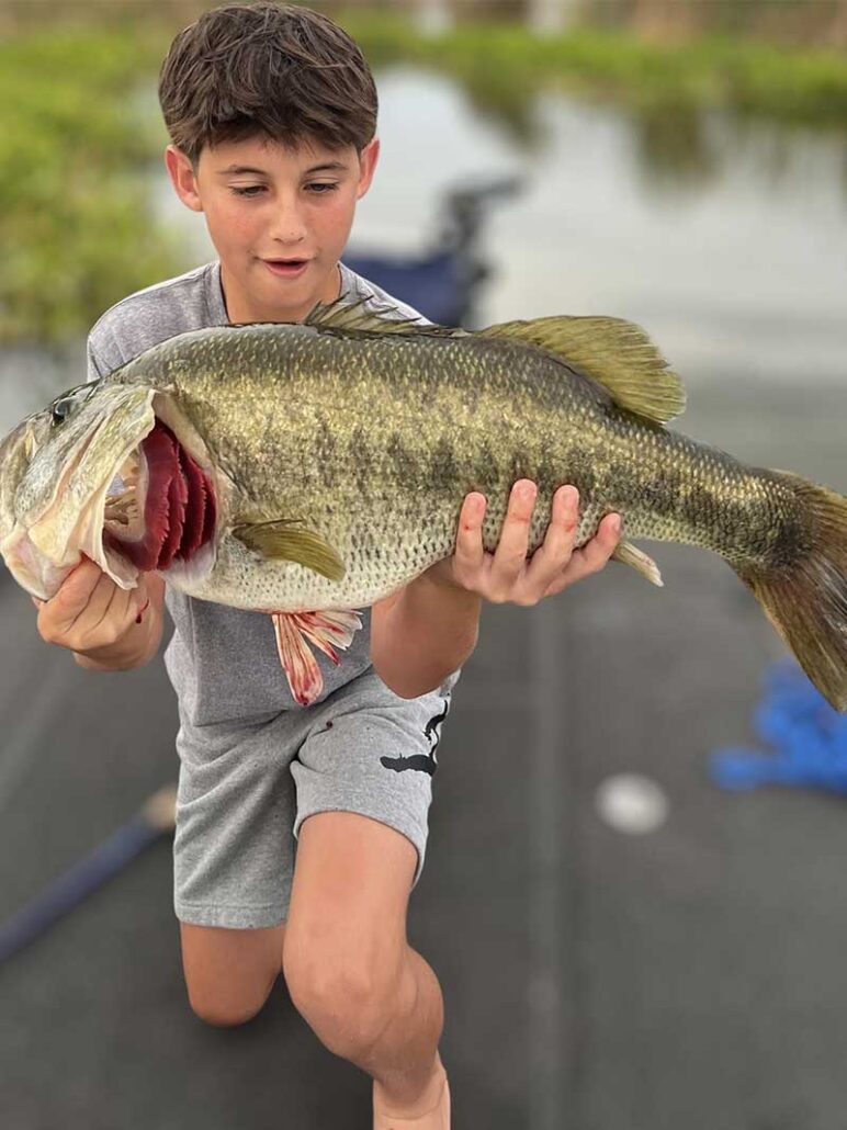 9lb bass
